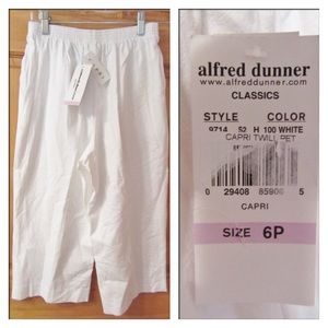 Alfred Dunner White Capris. 6P NWT